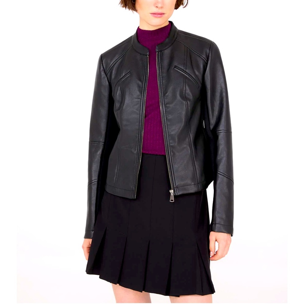DANIER Women's Black Leather Jacket Size M
